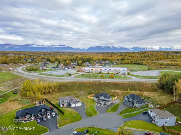 4949 E Chick Circle, Wasilla, AK 99654