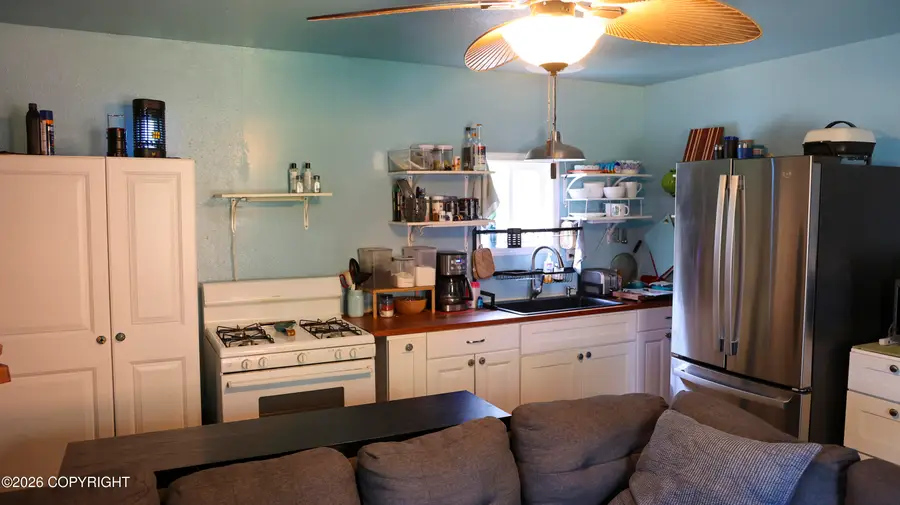 8 E B Street, Tok, AK 99780 - #2