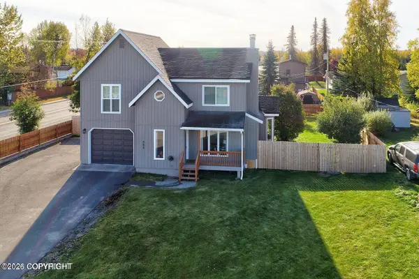 303 W Arlington Avenue, Soldotna, AK 99669