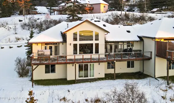 16358 Far View Place #4, Anchorage, AK 99516