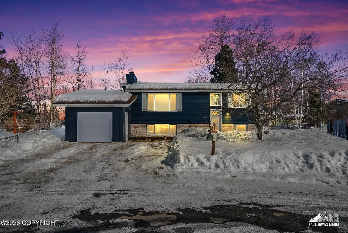 1605 Dolina Circle, Anchorage, AK 99508 - #1