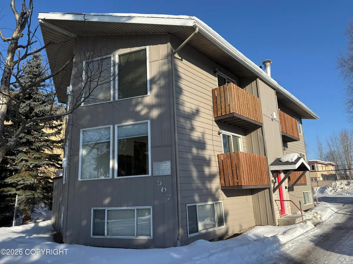 907 W 27th Avenue, Anchorage, AK 99503 - #1