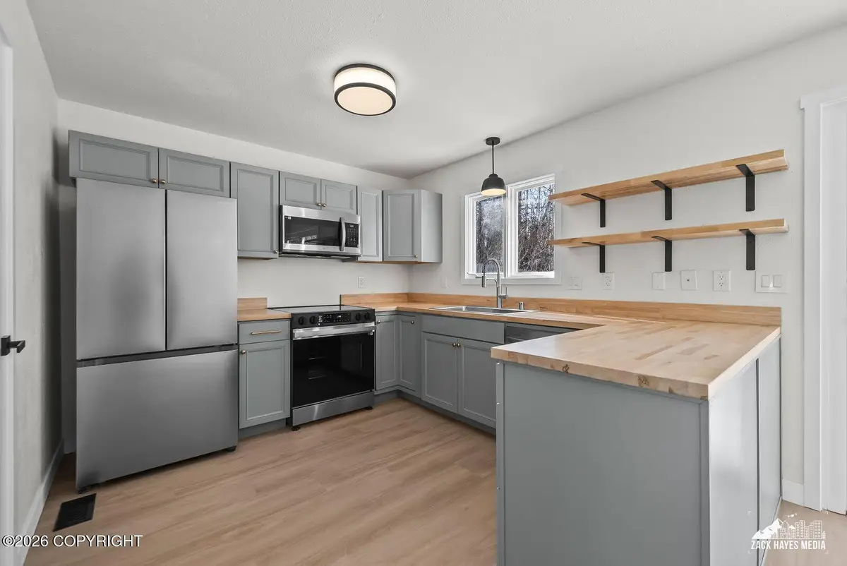 8500 Moss Court #13, Anchorage, AK 99504 - #1