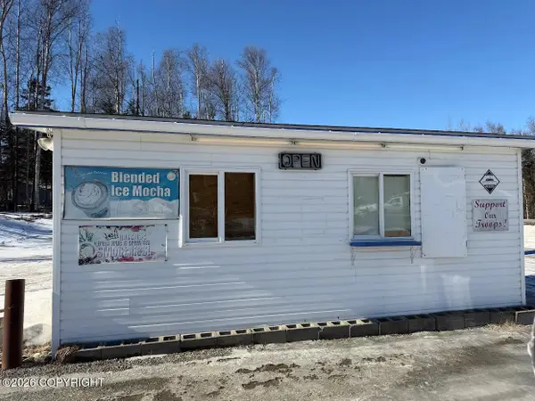 6000 W Hollywood Road, Wasilla, AK 99623