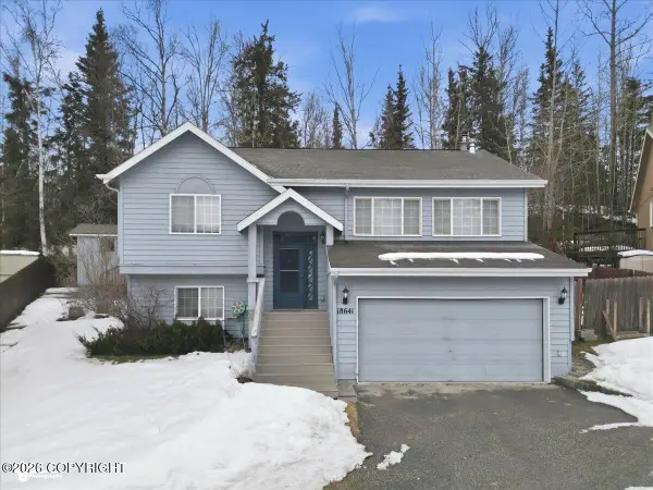 18641 Gibens Circle, Eagle River, AK 99577