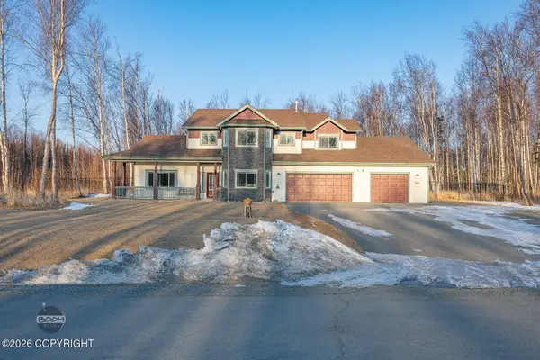 4822 N Feldspar Circle, Wasilla, AK 99654