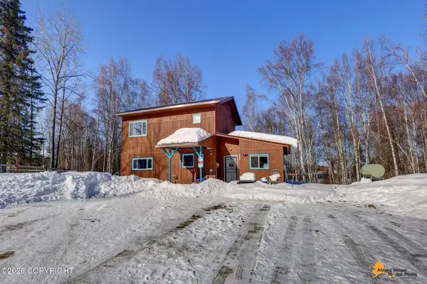 9377 N Blackie Loop, Willow, AK 99688