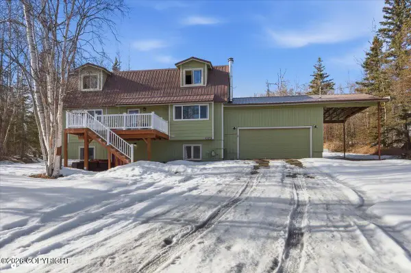 5940 W Locksley Loop, Wasilla, AK 99623