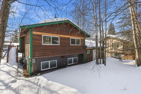 5927 Camrose Drive Drive, Anchorage, AK 99504