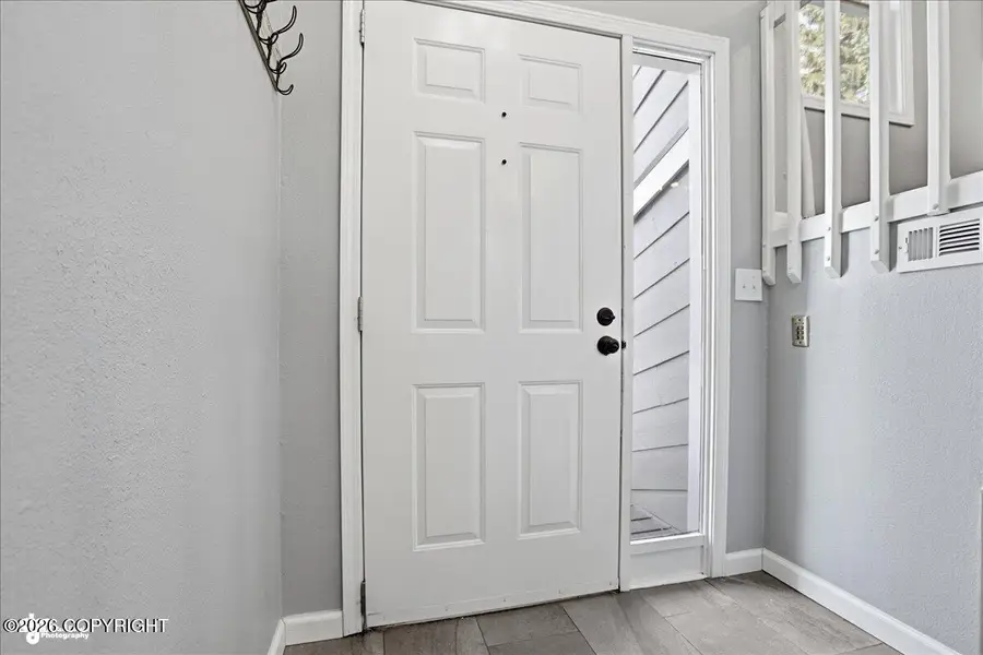 9643 Nulato Circle, Eagle River, AK 99577 - #3