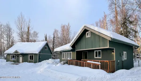 727/731 N Day Road, Wasilla, AK 99623