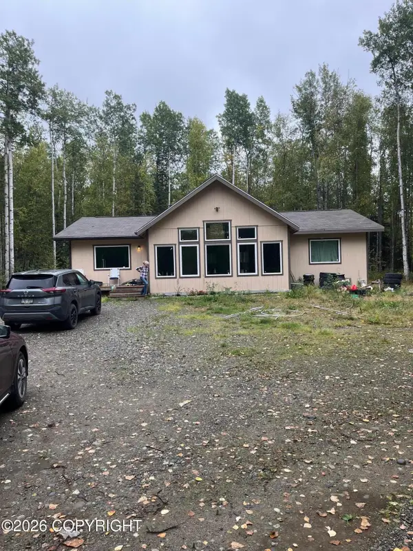 24780 W Long Lake Road, Willow, AK 99688