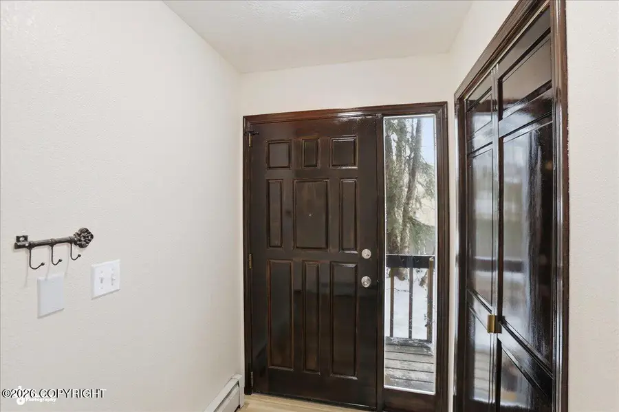 18630 Eaglewood Loop, Eagle River, AK 99577 - #2