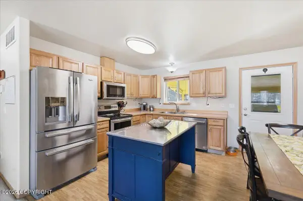 7130 W Wellington Drive, Wasilla, AK 99623