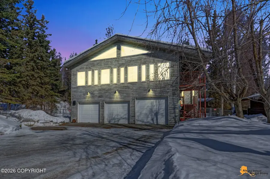 1319 Matterhorn Way, Anchorage, AK 99508 - #2