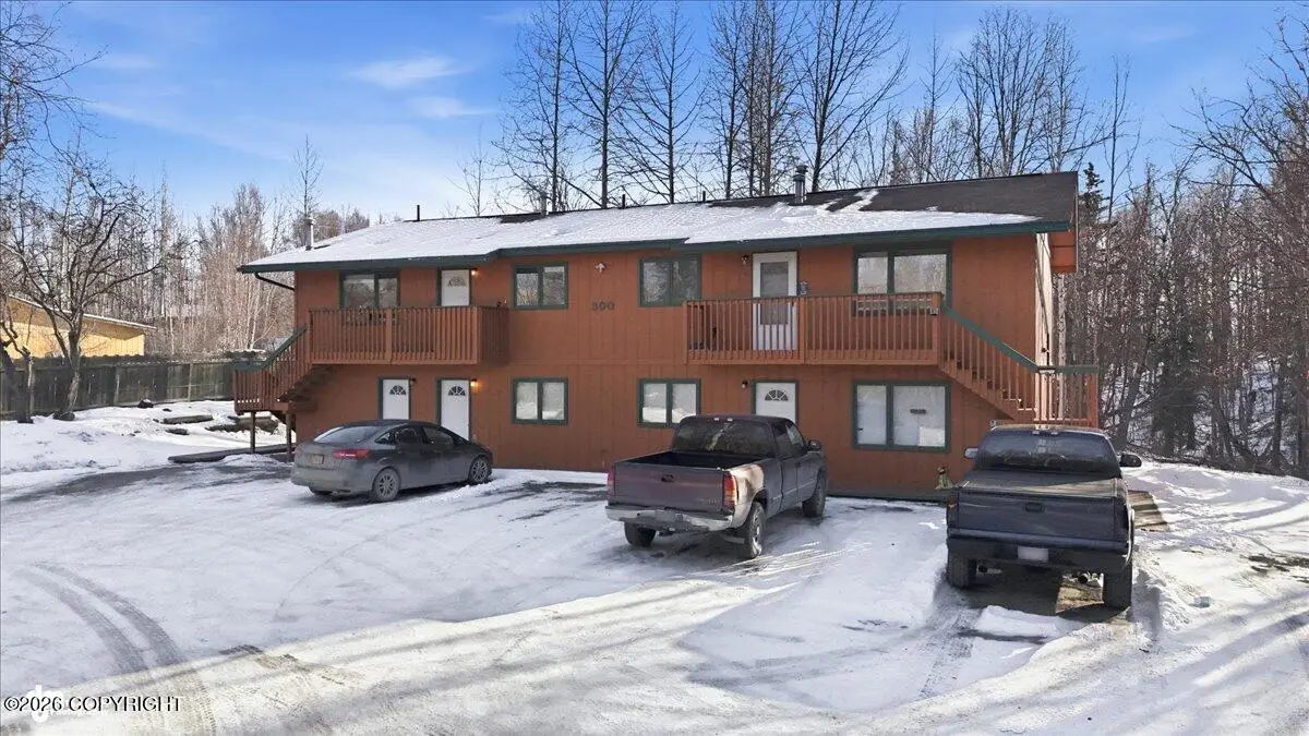300 W Spruce Avenue, Wasilla, AK 99654 - #1