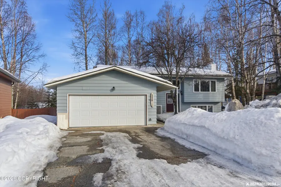 5329 E 42nd Avenue, Anchorage, AK 99508 - #2