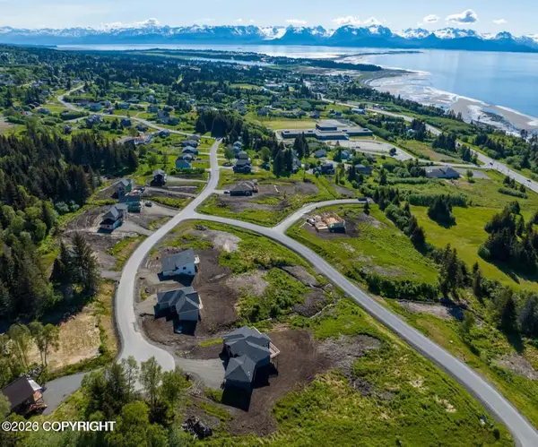 1075 Robert Avenue, Homer, AK 99603