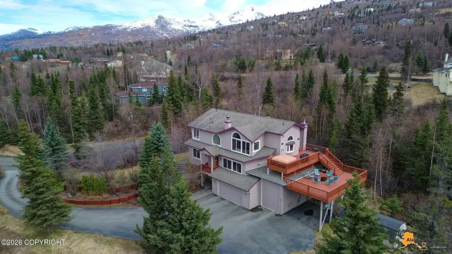 10100 Zermatt Circle, Anchorage, AK 99507 - #2