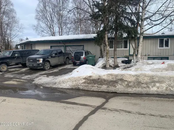 5001 Roger Drive, Anchorage, AK 99507
