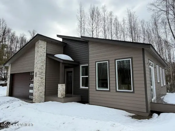 6219 S Emerald Way, Big Lake, AK 99652