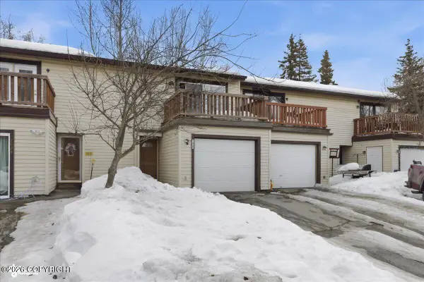 7020 Meteor Court, Anchorage, AK 99504