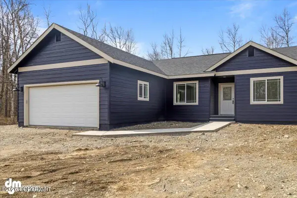 L6 B8 E Big Farm Circle, Palmer, AK 99645