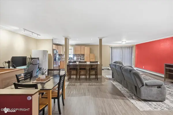 7803 Raymar Circle, Anchorage, AK 99518