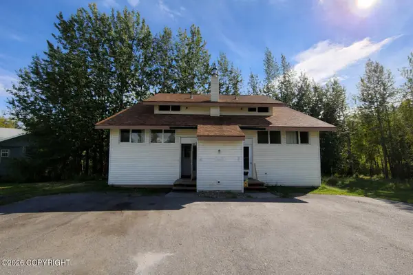 1421 Kent Court, Fairbanks, AK 99709