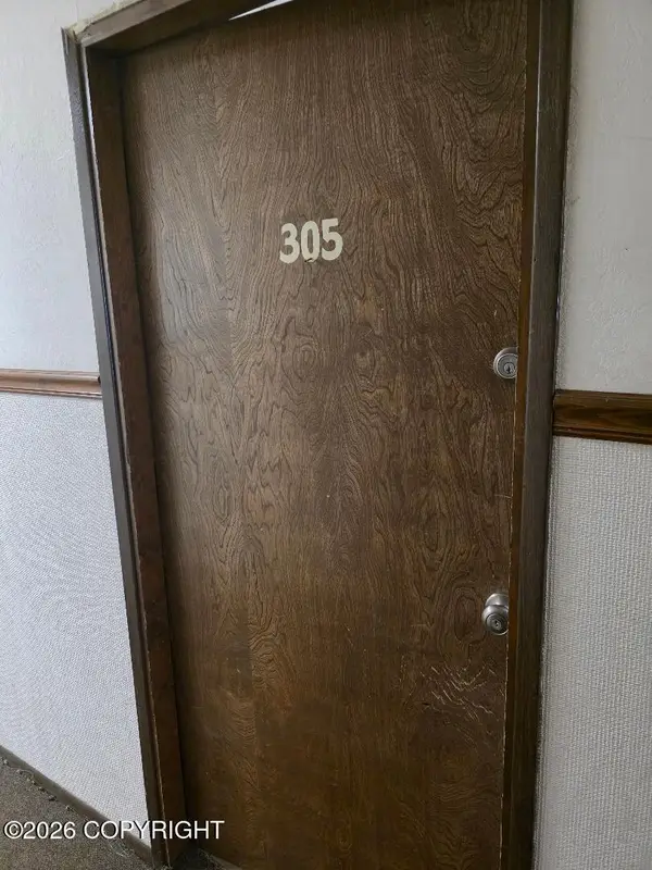 4333 San Ernesto Avenue #W305, Anchorage, AK 99508