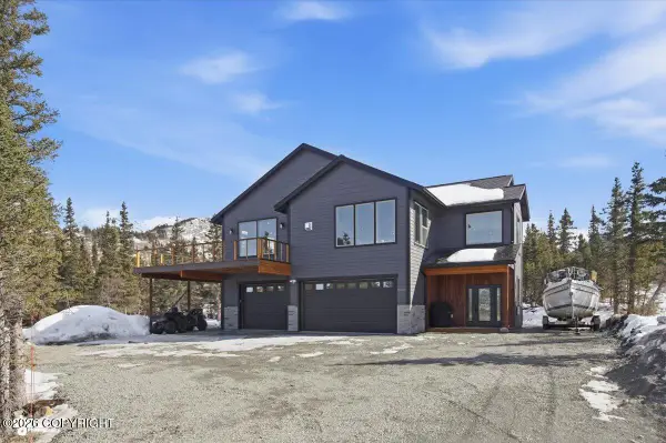 8144 Marino Drive, Anchorage, AK 99516