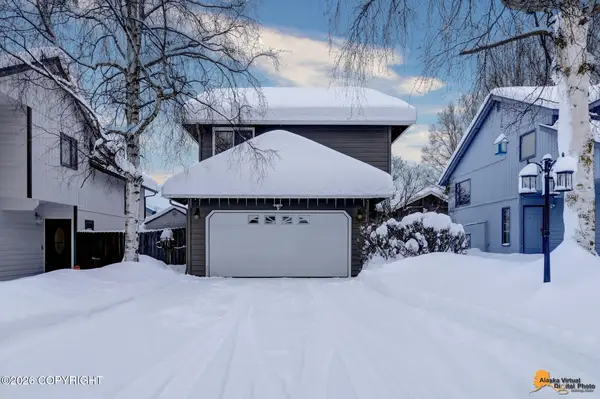 7471 Clairborne Circle, Anchorage, AK 99502