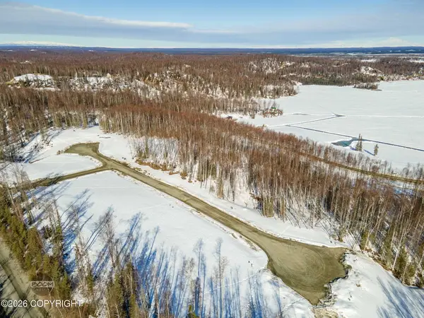 20241 W Kvichak Circle, Big Lake, AK 99652