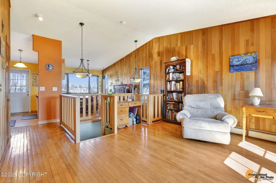 3661 E 20th Avenue, Anchorage, AK 99508 - #2