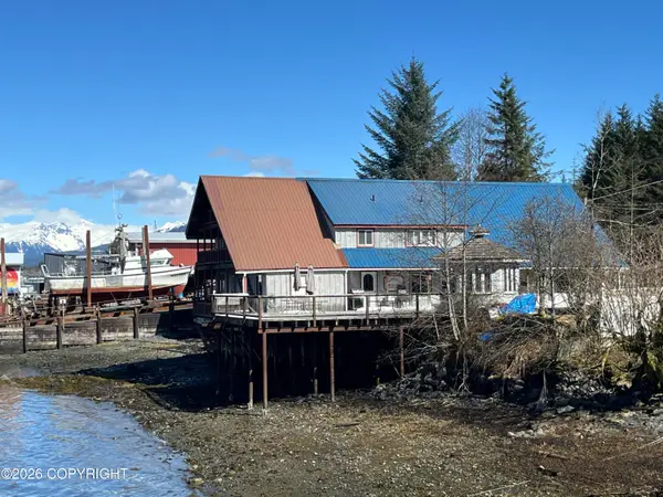 1004 S Nordic Drive, Petersburg, AK 99833