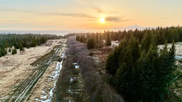 000 Cirrostratus Loop, Homer, AK 99603