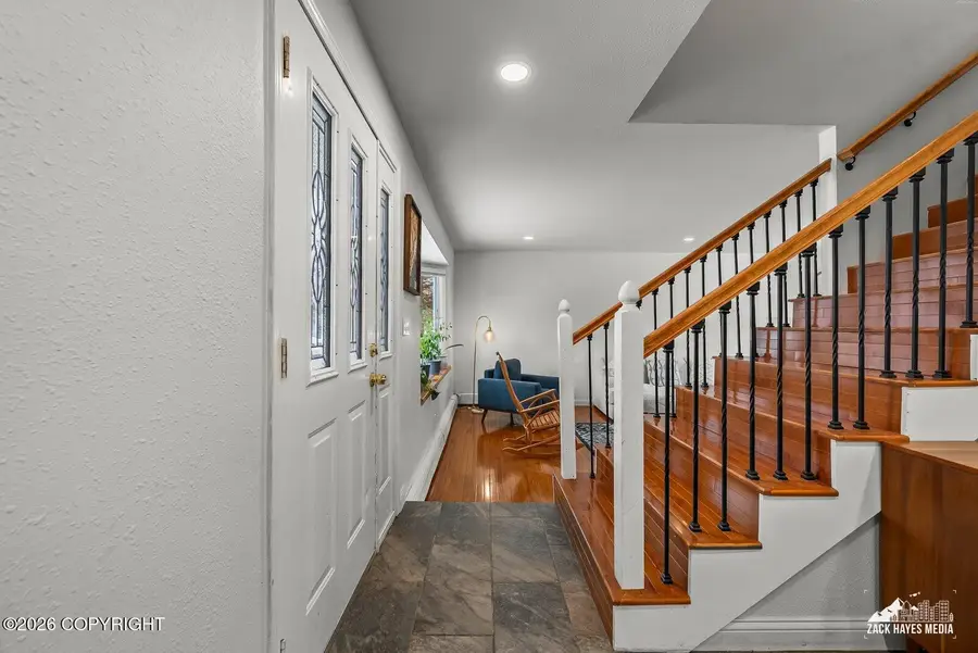 3531 Amber Bay Loop, Anchorage, AK 99515 - #3