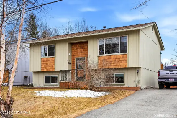 3820 E 84th Avenue, Anchorage, AK 99507