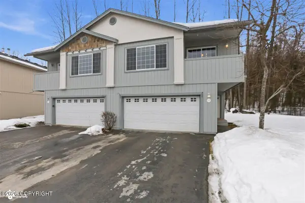 5711 Sapphire Loop #30B, Anchorage, AK 99504