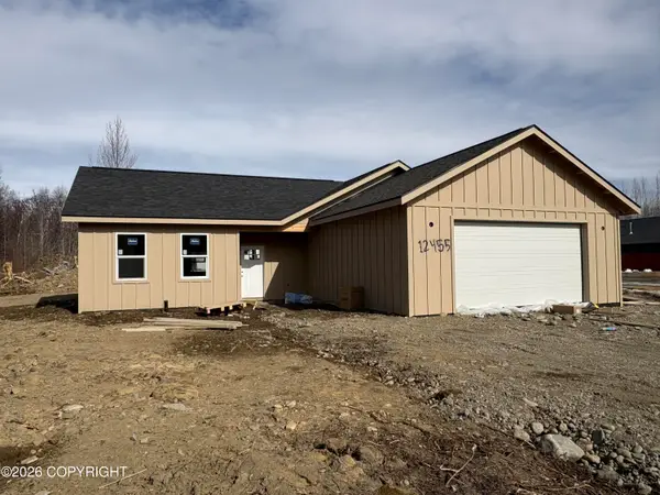 12455 E Soapstone Road, Palmer, AK 99645