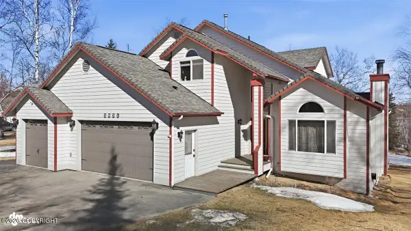 3931 E Cottonwood Way, Wasilla, AK 99654