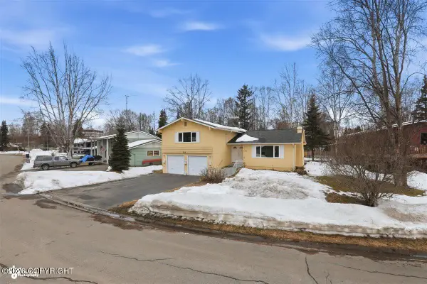 3316 Vassar Drive, Anchorage, AK 99508