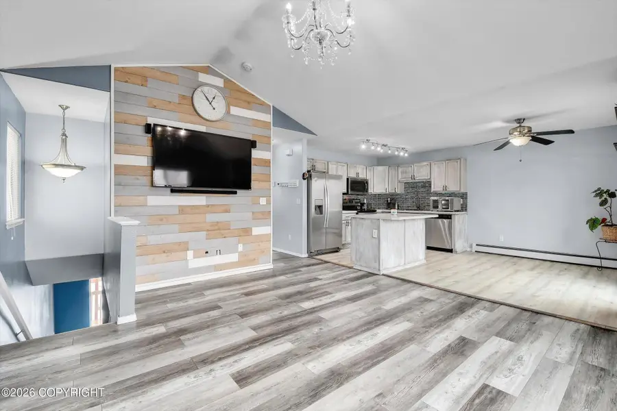 1679 Mountainman Loop #20, Anchorage, AK 99507 - #3