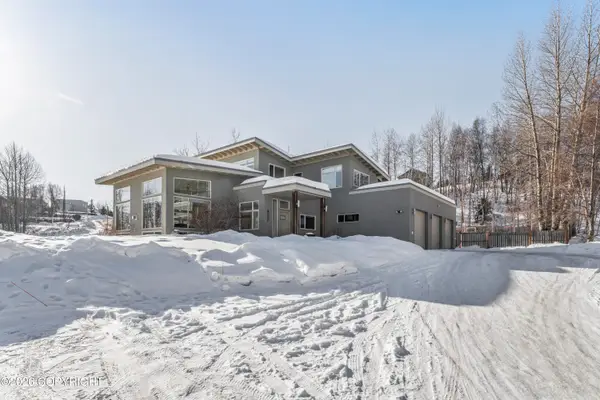 8000 Lucy Street, Anchorage, AK 99502