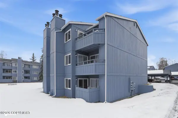 1621 Eastridge Drive #303, Anchorage, AK 99501