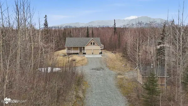 5520 N Bonnie Drive, Palmer, AK 99645