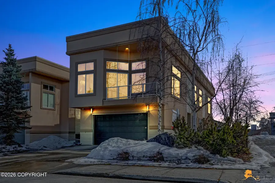 140 W 10th Avenue #1, Anchorage, AK 99501 - #3