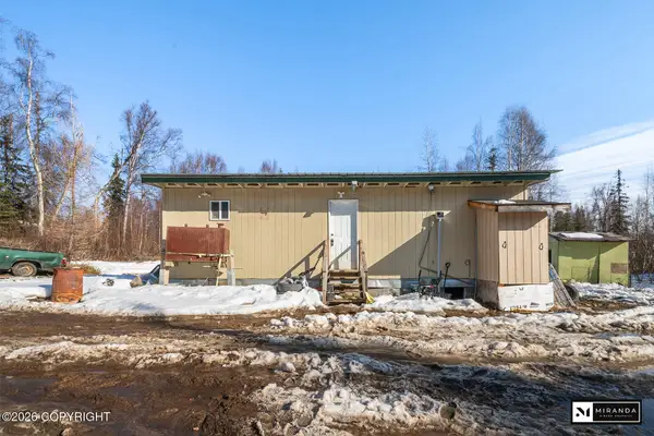 5885 S Timberline Drive, Big Lake, AK 99652