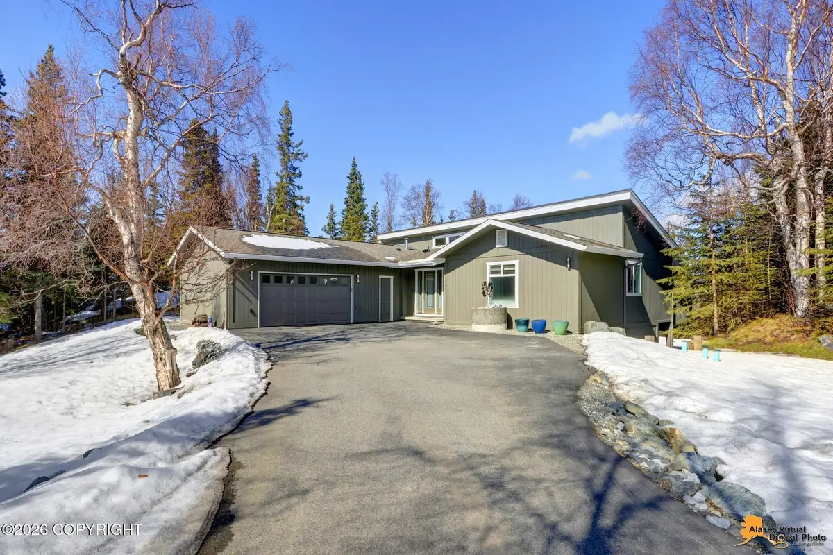 7141 Tree Top Circle, Anchorage, AK 99507 - #1