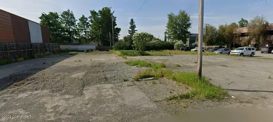 1412 W 33rd Avenue, Anchorage, AK 99503 - #3